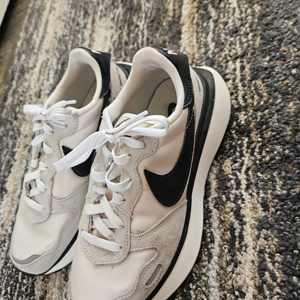Nike White and Black Athletic Shoes
